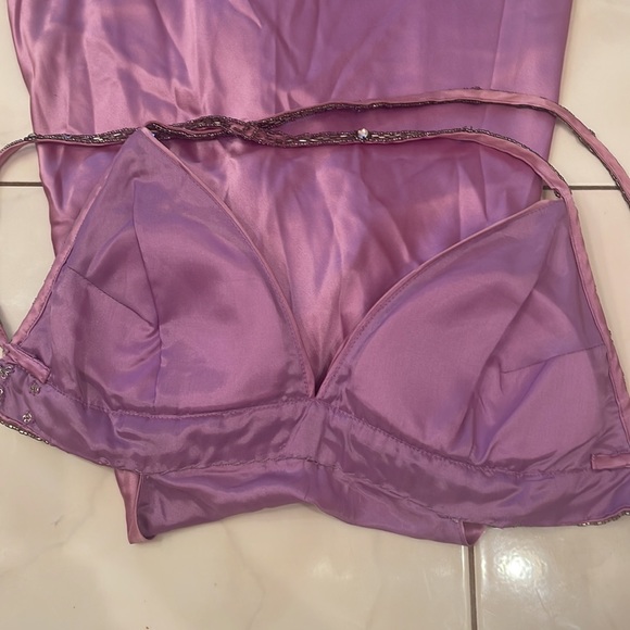 flowly, long, cross strapped dress! - Picture 3 of 4